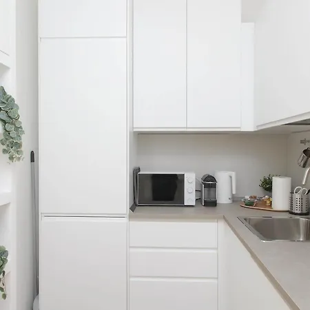 Piramide Elegance Lägenhet Rom