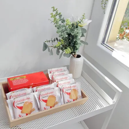 Piramide Elegance Lägenhet Rom