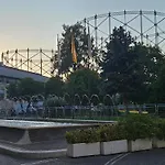 Piramide Elegance Rome