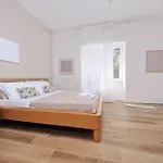 Apartment Piramide Elegance Rome